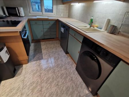 2 pièces - Meublé - 46,7 m² - 2ème étage - Colocation non autorisée - Photo 3