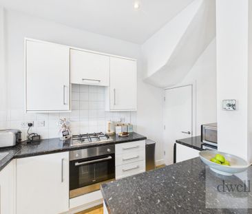 1 bedroom in a house share to rent - Photo 5
