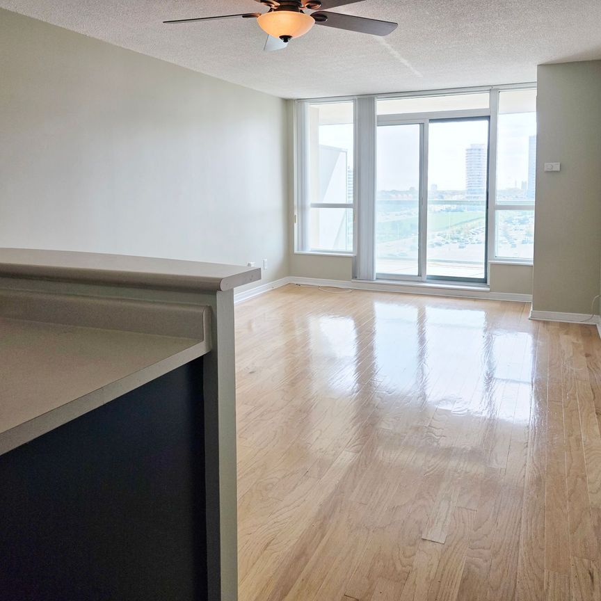 For Lease - 2585 Erin Centre Boulevard Unit# 1007, Mississauga, Ontario - Photo 1