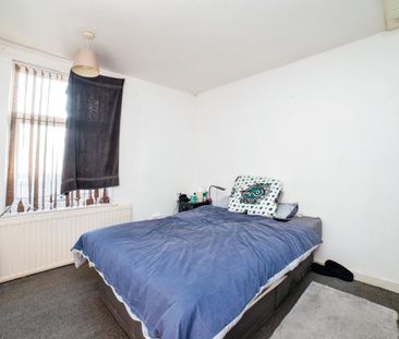 George Street - Photo 5