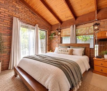 Beachside Yaroomba Living - Photo 3