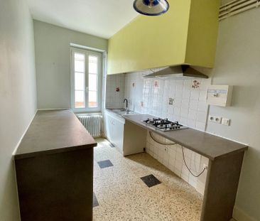 Location maison 5 pièces, 128.51m², L'Isle-Jourdain - Photo 1