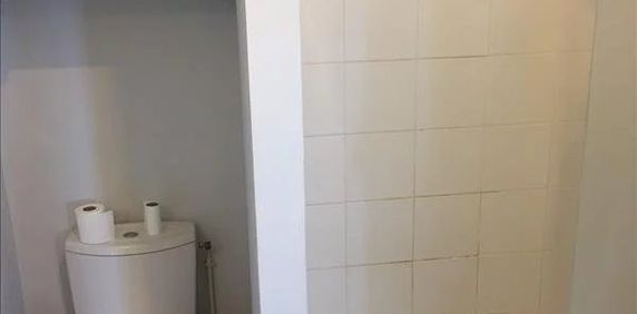 Location Appartement 1 pièce 34m² AIX EN PROVENCE 13100 - Photo 2