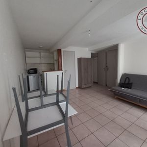 Location Appartement 1 pièce 24m² AUCH 32000 - Photo 2