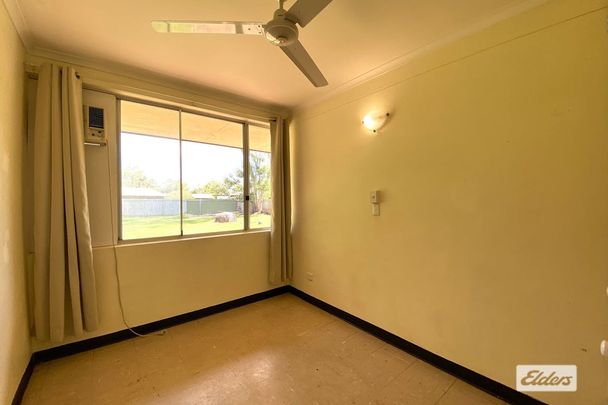 Solid brick home - 3 Bedrooms - Photo 1