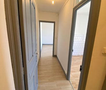 Location Appartement 2 pièces 56m² - Photo 4