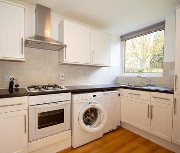 2 bedroom terraced house to rent - Photo 6