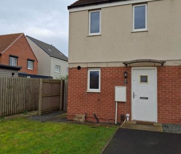 2 bedroom terraced house to rent - Photo 2