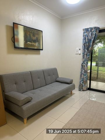 2 Bedroom 1 Bathroom : Furnished Unit : Close to Beach - Photo 4