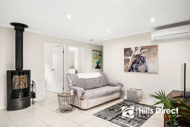 Spacious Family Home in a Prime Kellyville Ridge Location - Photo 1
