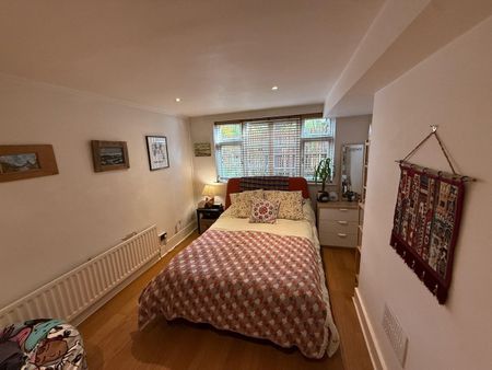 2 Bed Flat, Jerningham Road, SE14 - Photo 5