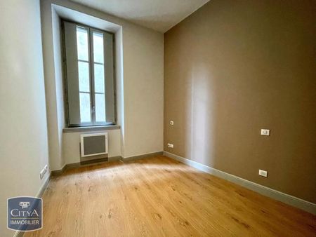 Location Appartement 4 pièces 92m² NARBONNE 11100 - Photo 2