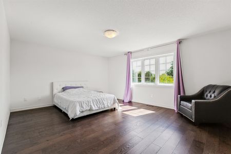 For Lease - 309 Gibson Circle, Bradford West Gwillimbury, Ontario - Photo 5