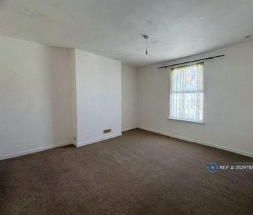 3 bedroom end of terrace house to rent - Photo 6