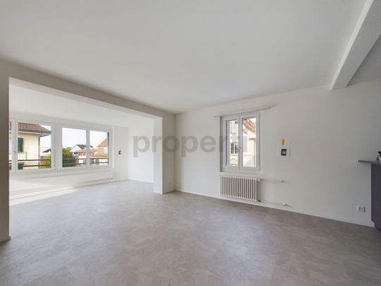 Stylish 3.5-room apartment with balcony in Lenzburg - Foto 1