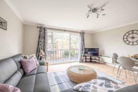 Osborne Road, Windsor, Berkshire,SL4 - Photo 2