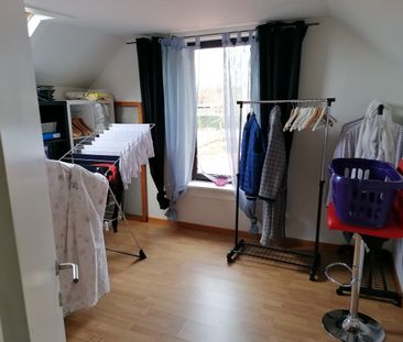 Gezellig huisje met boven 2 kamers ter beschikking - Photo 3