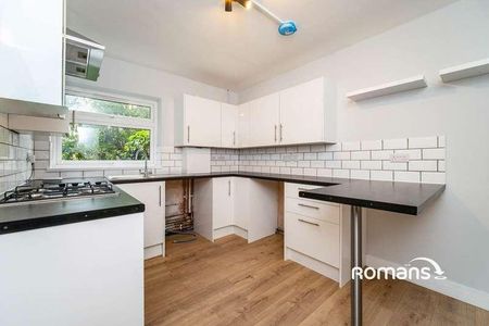 Beta Road, Farnborough, GU14 - Photo 5