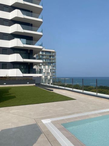 Piso de alquiler en Carrer de Caldes D'estrac, 11, El Rengle - Photo 3