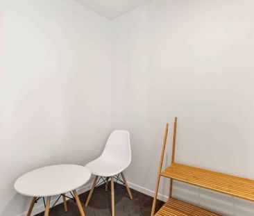 Modern Fully Furnished 1+1 Bedroom Apartment i... - Photo 4