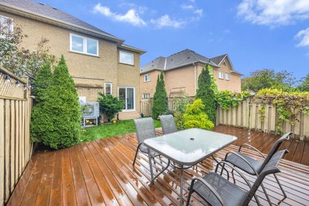 For Lease - 223 Foxfield Crescent, Vaughan, Ontario - Photo 4