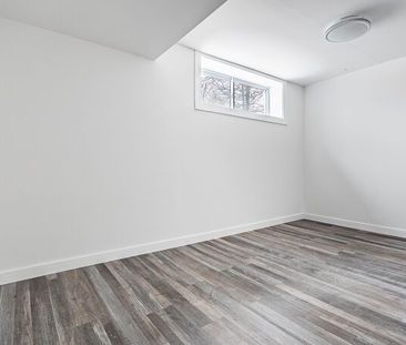 For Lease - 68 Rymal Road, Hamilton, Ontario - Photo 4
