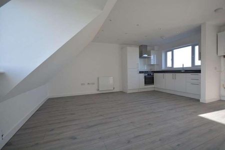 Manston Road, Ramsgate, CT12 - Photo 3