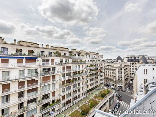 Logement à Paris, Location meublée - Photo 1