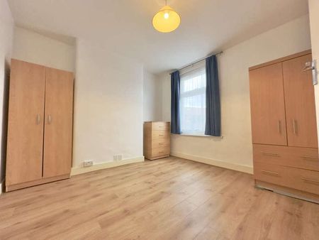 Paisley Road, N22 - Photo 4