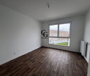 Location Appartement 3 pièces 75m² LES SORINIERES 44840 - Photo 3