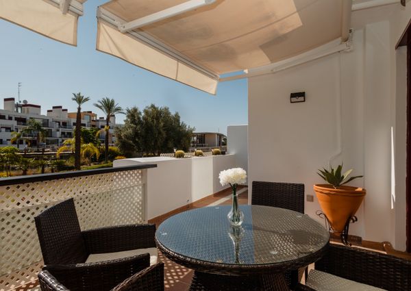 Apartment, with indoor pool, jacuzzi, sauna and gym, in Benahavis