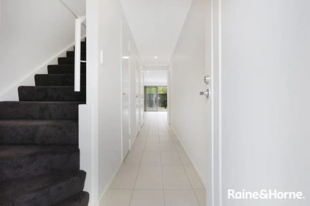 121/63 Watercress Boulevard, Redbank Plains QLD 4301 - Photo 1