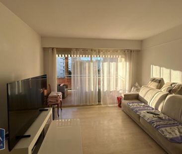 Location Appartement 2 pièces 55m² CANNES 06400 - Photo 2