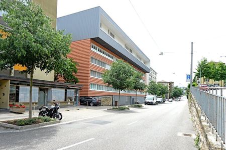 Charmant appartement duplex de 3.5 pièces en duplex - Photo 2