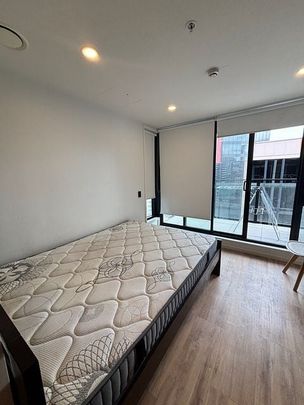 Stylish 1 Bedroom Central Apartment - Photo 1