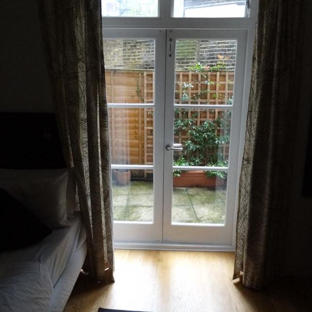 Cartwright Gardens, WC1H, London - Photo 1