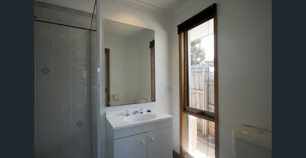 Quaint 3-Bedroom Home in Prime Parkdale Location - Photo 1