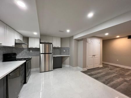 For Lease - 62 Eagleridge Drive, Brampton, Ontario - Photo 5