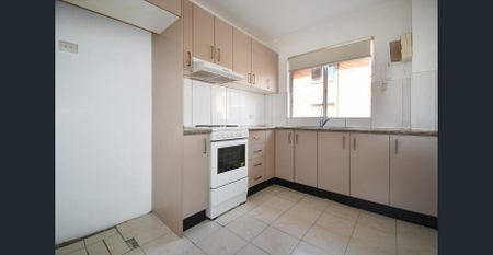 NEAT & TIDY - Photo 2