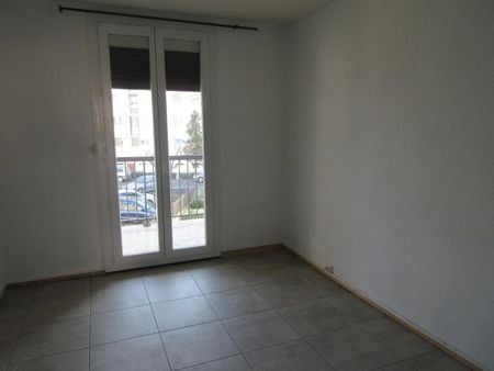 Appartement à PERPIGNAN – 545.0€/mois - Photo 3
