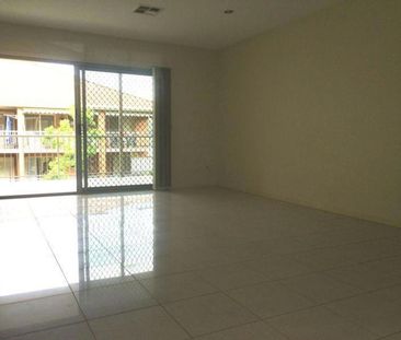 6/11 Pembroke Street, 4152, Carina Qld - Photo 4