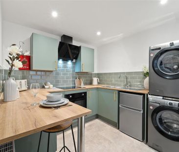 Studio to rent - Photo 5