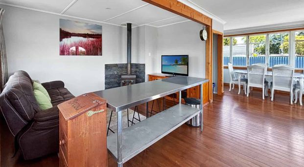 OHAKUNE - FURNISHED - 3 BEDROOM - Photo 1