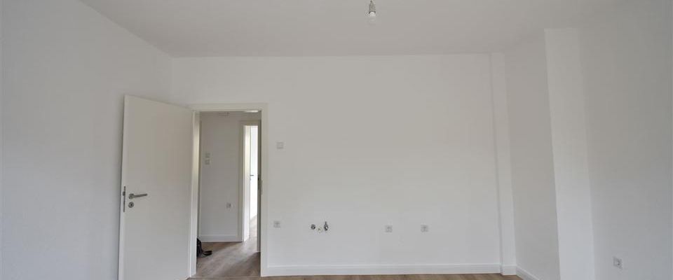 Saniert! Moderne 2-Zi-Whg mit Balkon am Beecker Marktplatz - Photo 1