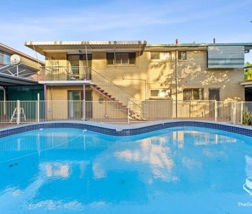 IDEAL FOR SINGLE OR COUPLE â ALL BILLS INCLUDED - Photo 2