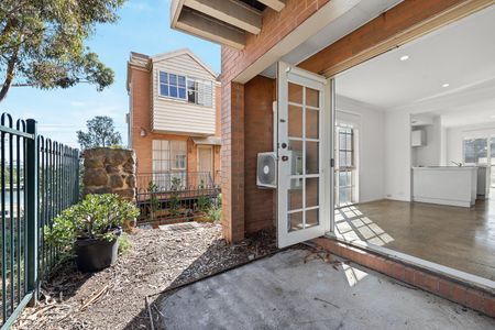 26/2 Ballarat Road, Footscray VIC 3011 - Photo 5