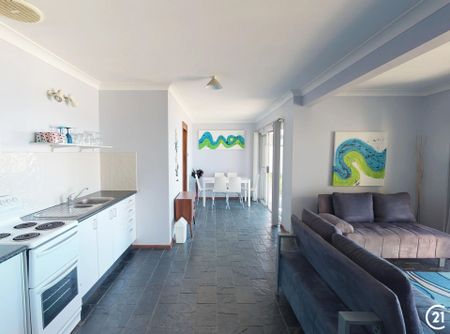 Ultimate Position! - Photo 3