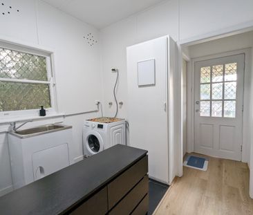 Macquarie Fields - Photo 1