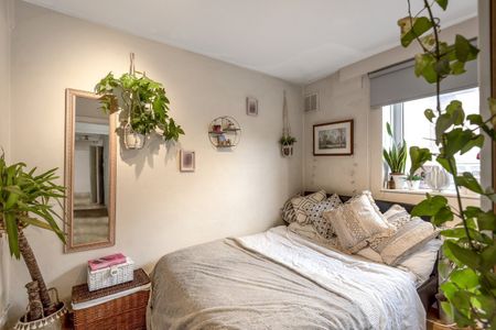 Clapham Road, London, SW9 - Photo 4