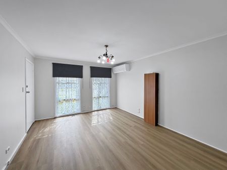 Comfortable Family Living - Photo 3